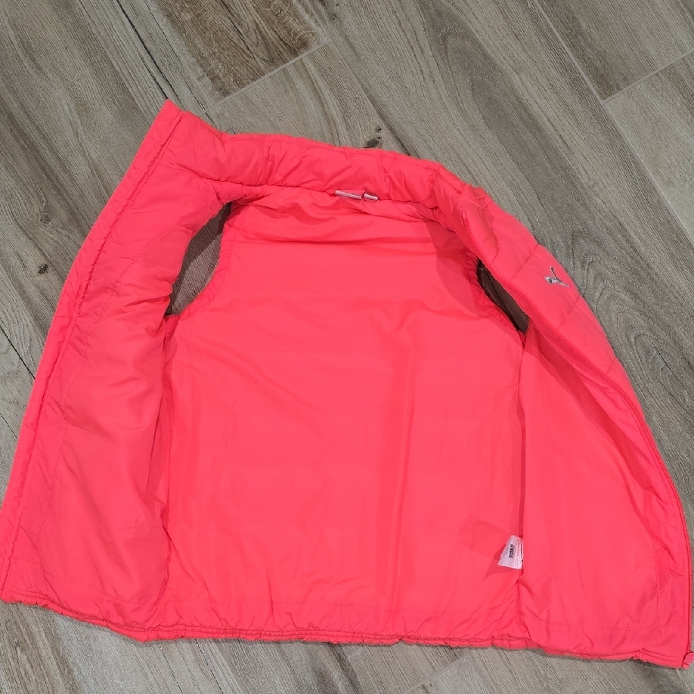 Puma Youth Coral Quilted Vest Size 10/12 - Picture 3 of 6